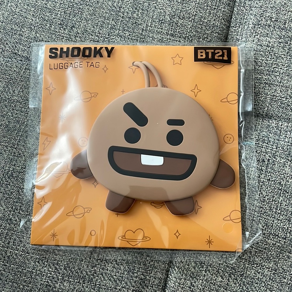 LINE FRIENDS BT21 Luggage Tag (Shooky)